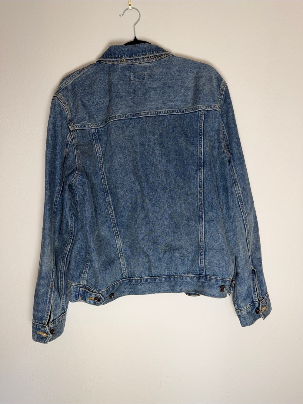 Todd Snyder - L - Selvedge Denim Jacket in Medium Wash - Picture 2 of 7